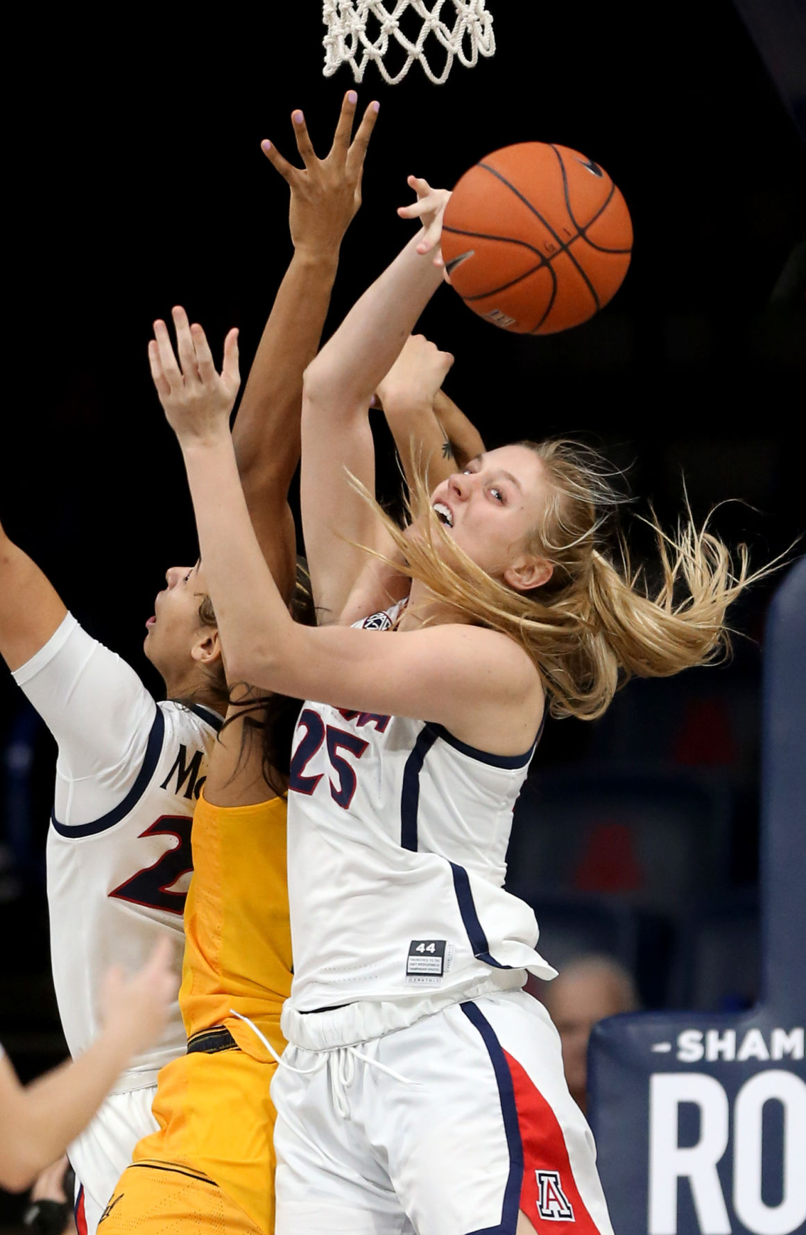 University of Arizona vs Cal